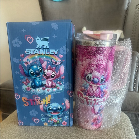 Stanley Stitch Pink and Blue 40oz Tumbler. New. - Picture 2 of 8
